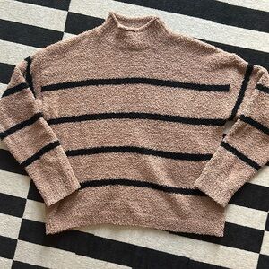 Weekends Mockneck Long Sleeve Sweater Size S